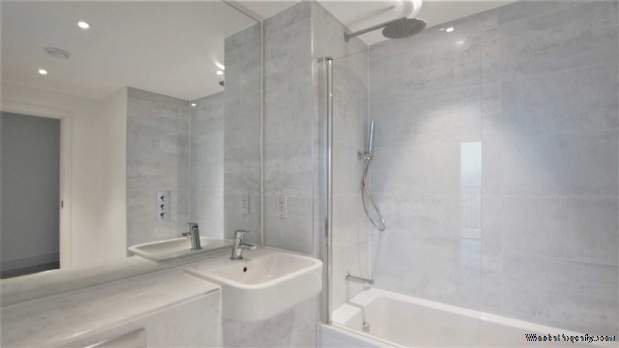 Additional Property Image 2 bedroom Flat for sale in London 4