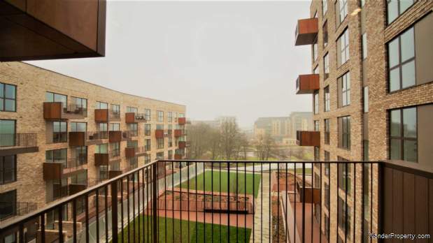 Additional Property Image 2 bedroom Flat for sale in London 8