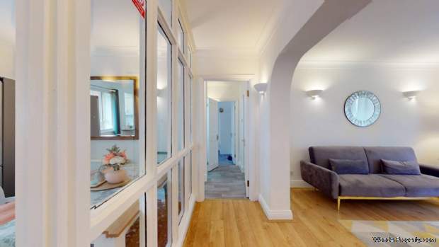 Additional Property Image 2 bedroom Flat for sale in London 5