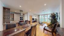 2 bedroom Flat for sale in London