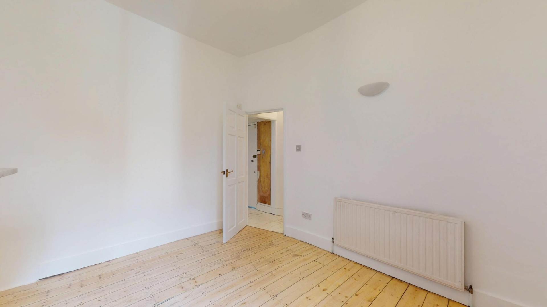Additional Property Image 2 bedroom Flat for sale in London 7