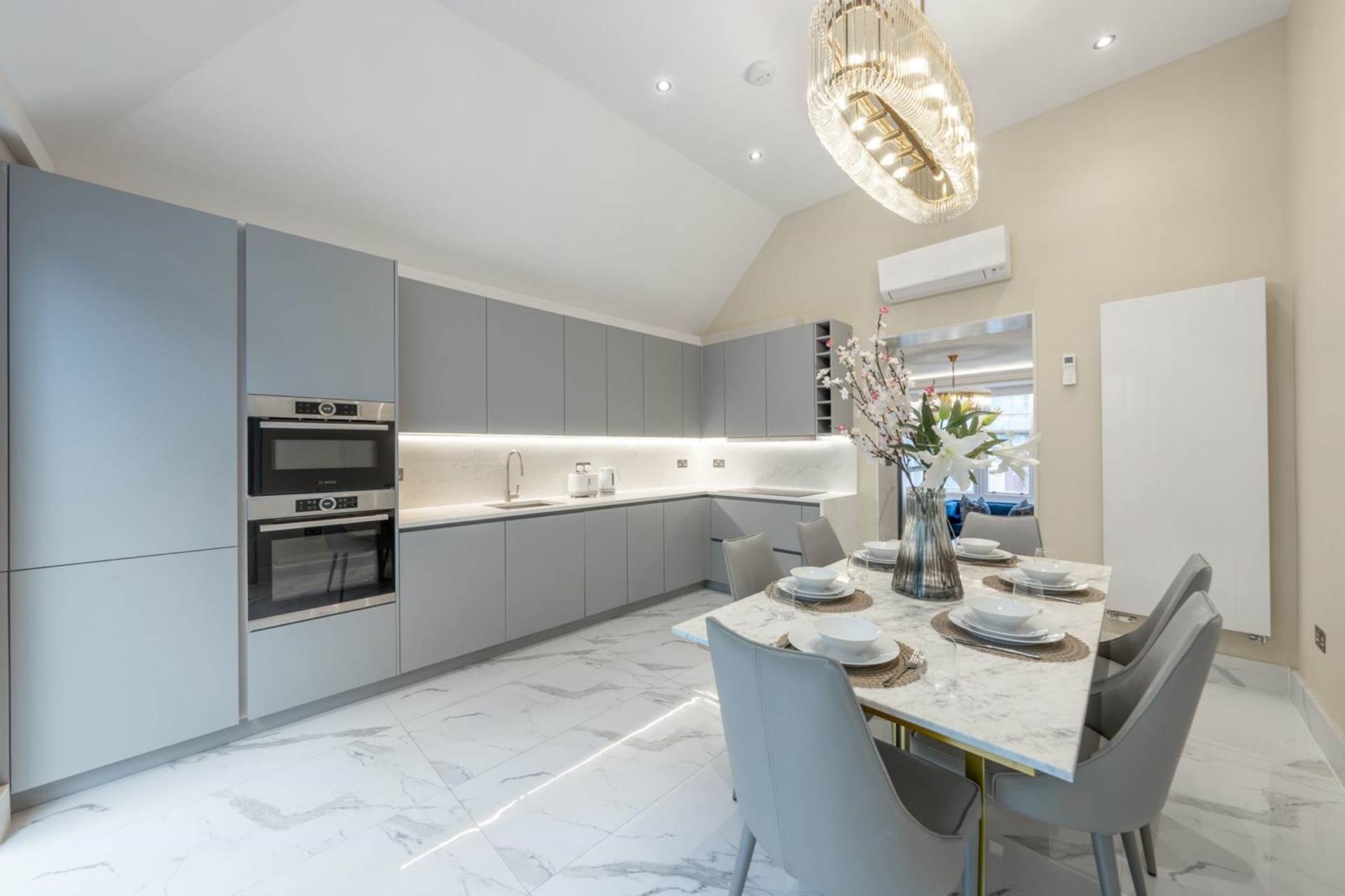 Additional Property Image 4 bedroom Flat to rent in London 2