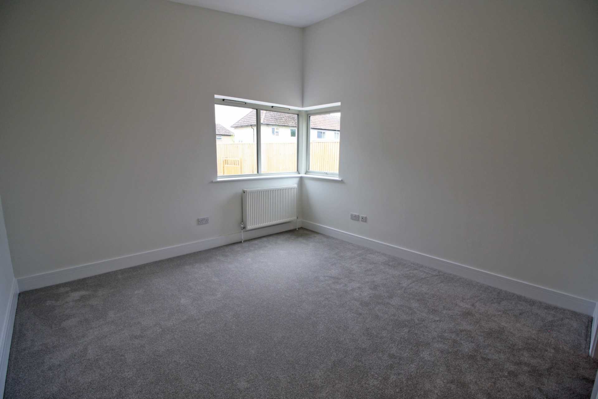 Additional Property Image 4 bedroom Detached to rent in Wallingford 8