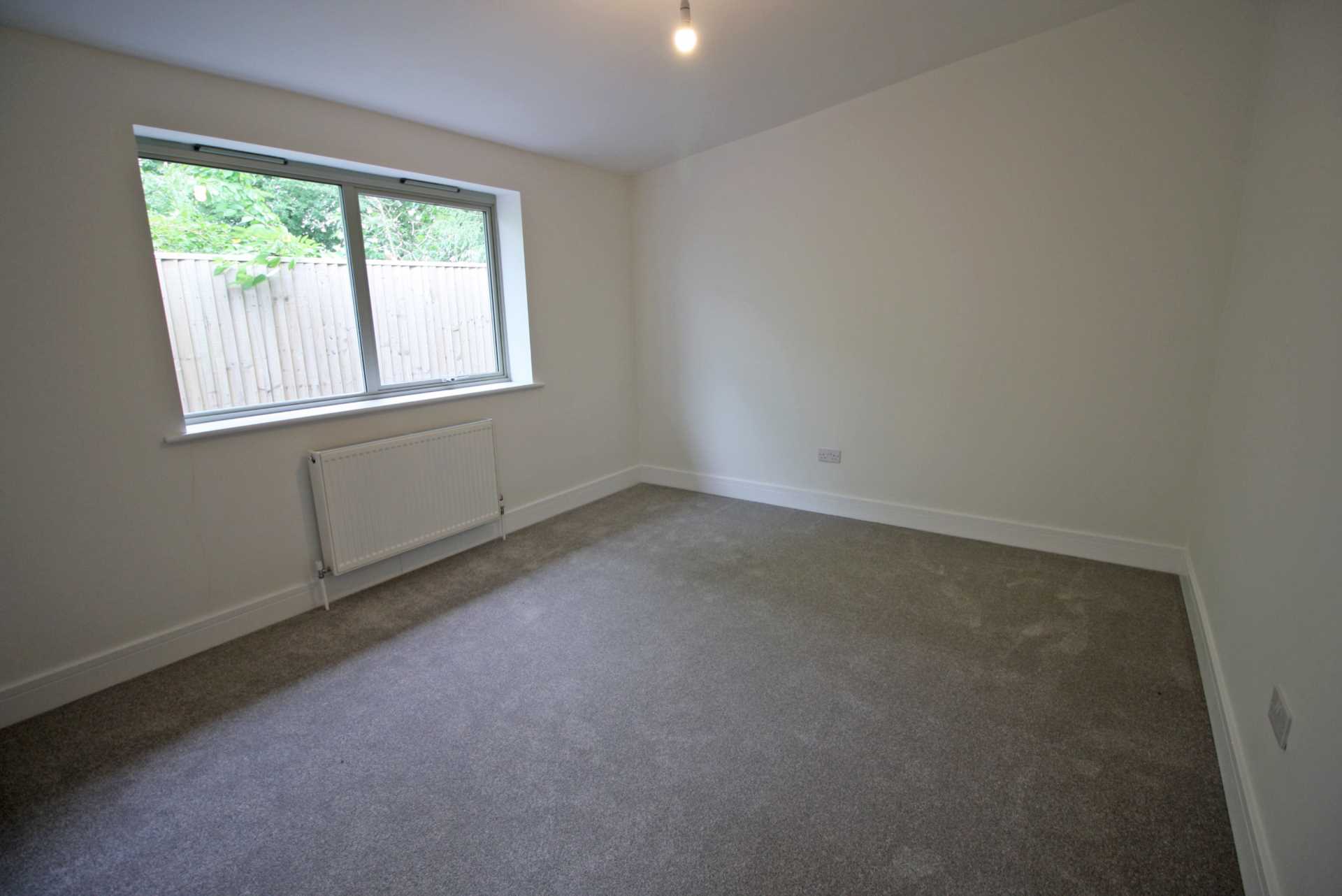 Additional Property Image 4 bedroom Detached to rent in Wallingford 9
