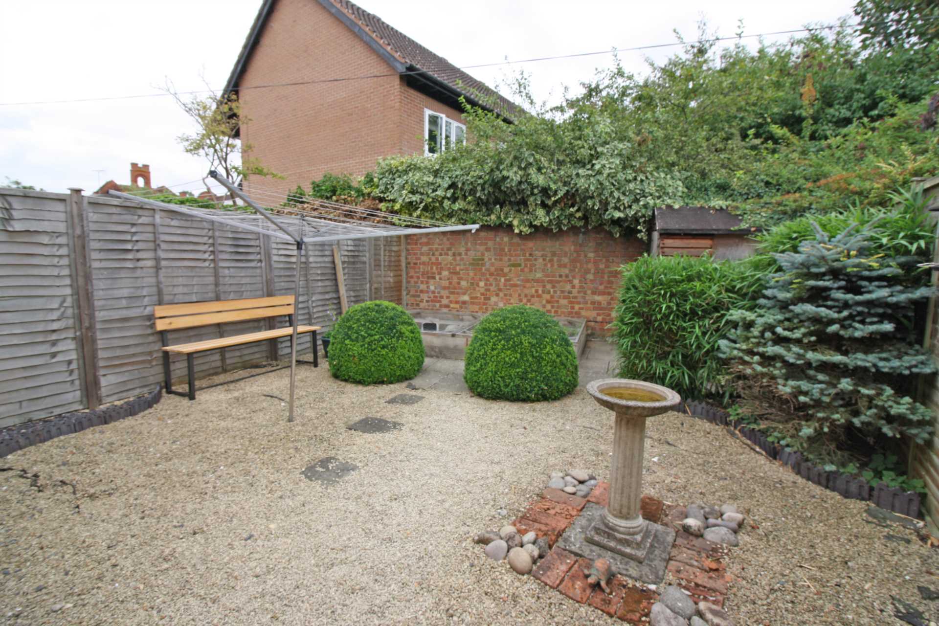 Additional Property Image 2 bedroom Terraced to rent in Wallingford 2