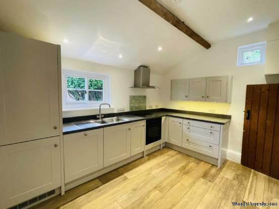 Additional Property Image 4 bedroom Detached to rent in Wallingford 2