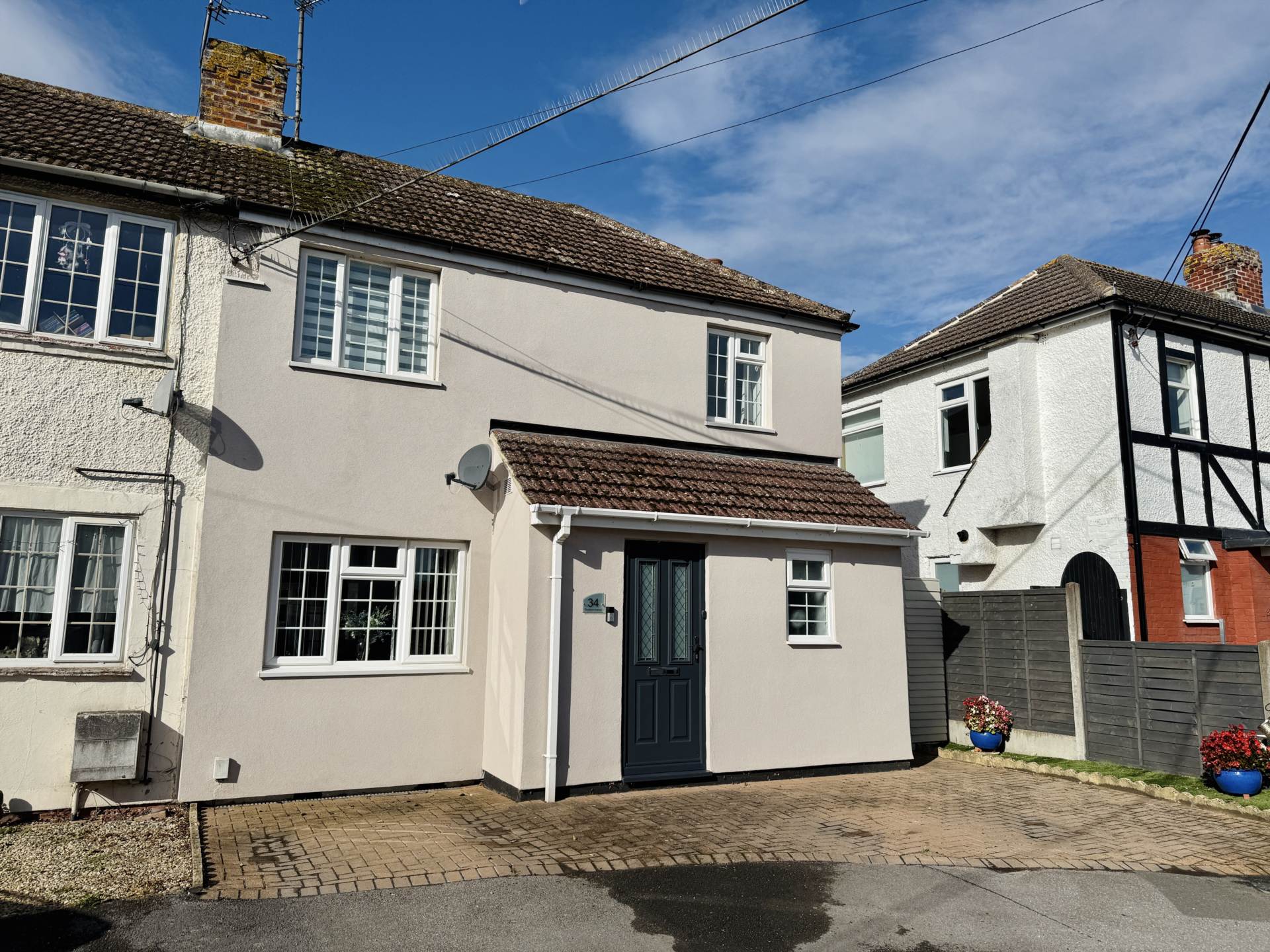 3 bedroom Semi Detached for sale in Didcot