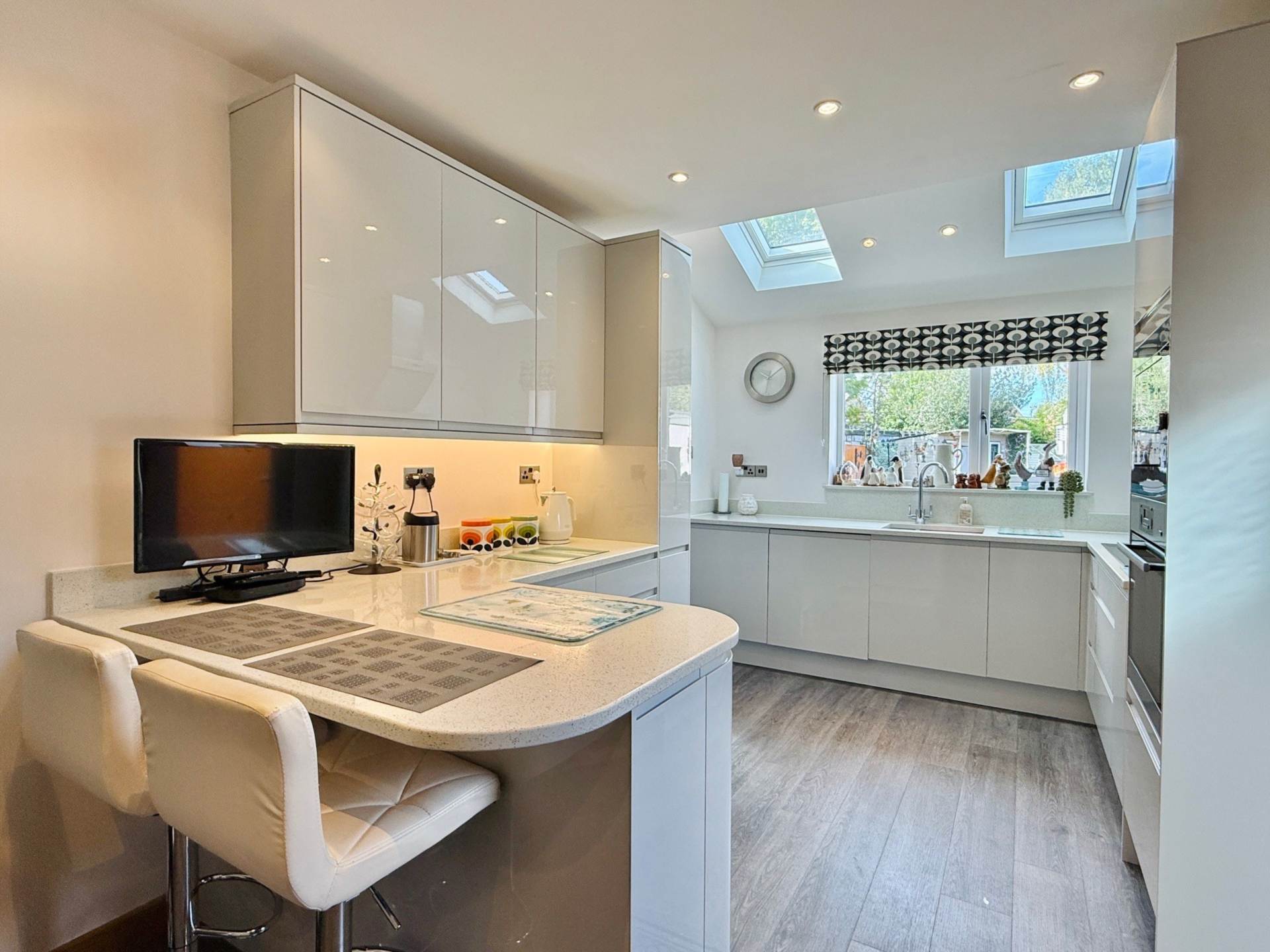Additional Property Image 3 bedroom Semi Detached for sale in Didcot 2