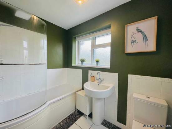 Additional Property Image 4 bedroom Semi Detached for sale in Wallingford 11