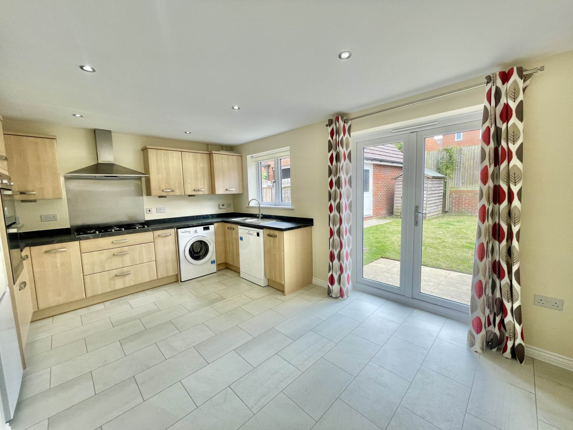 Additional Property Image 3 bedroom Semi Detached to rent in Didcot 5
