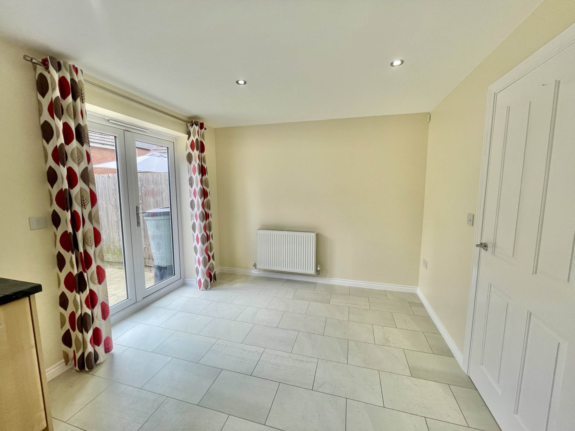 Additional Property Image 3 bedroom Semi Detached to rent in Didcot 7