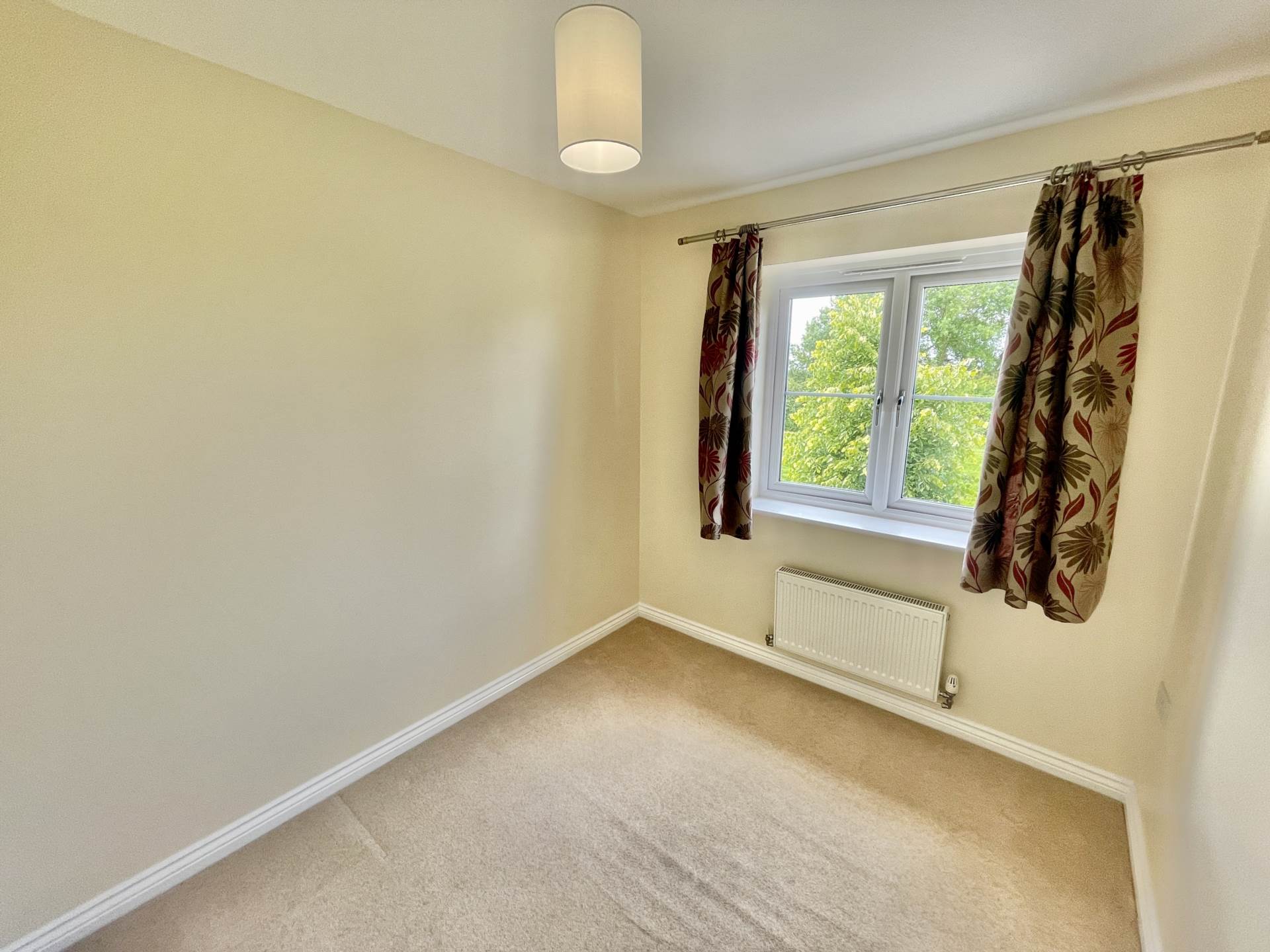 Additional Property Image 3 bedroom Semi Detached to rent in Didcot 13