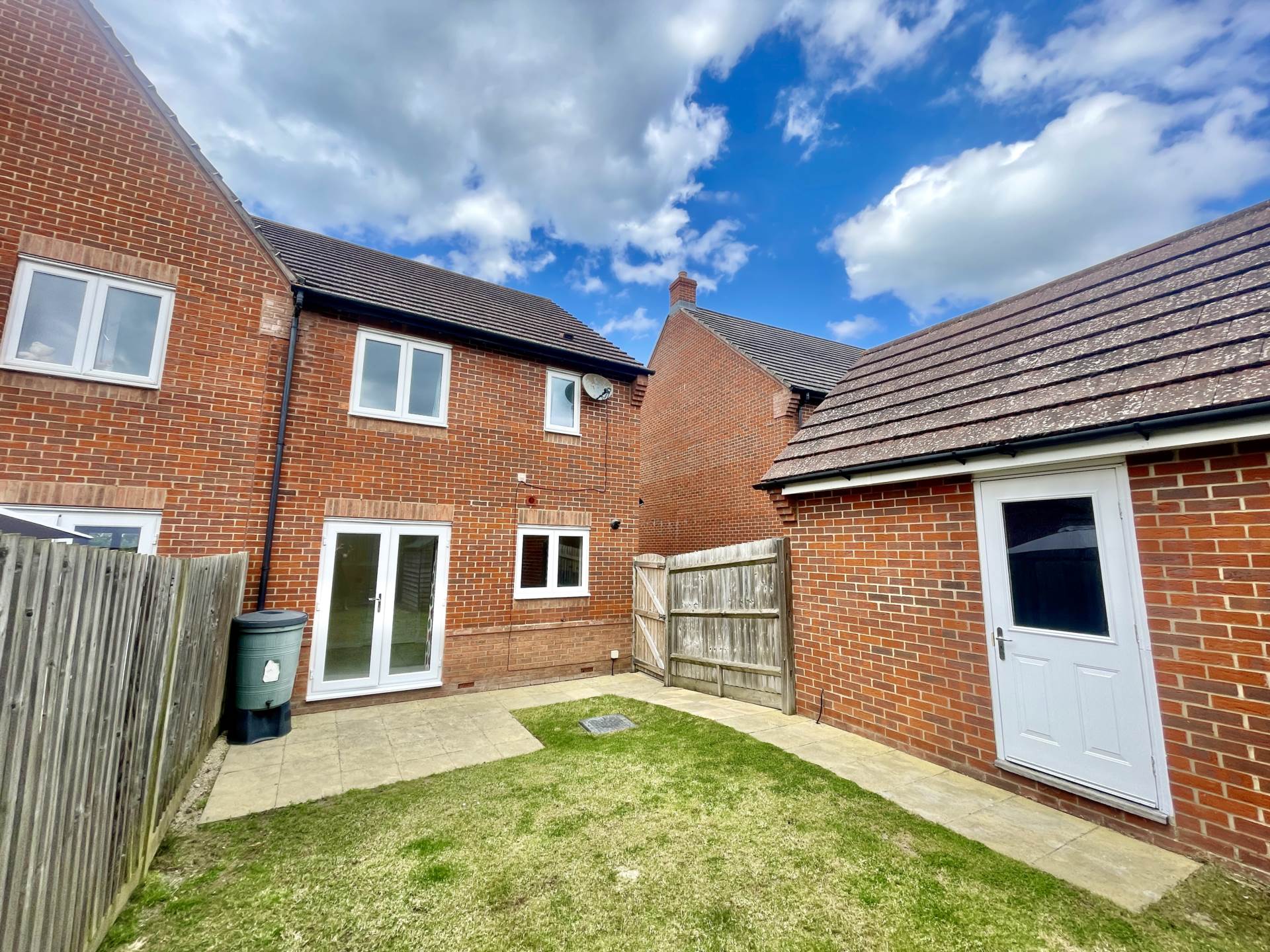 Additional Property Image 3 bedroom Semi Detached to rent in Didcot 16