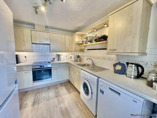Additional Property Image 3 bedroom Semi Detached for sale in Didcot 3