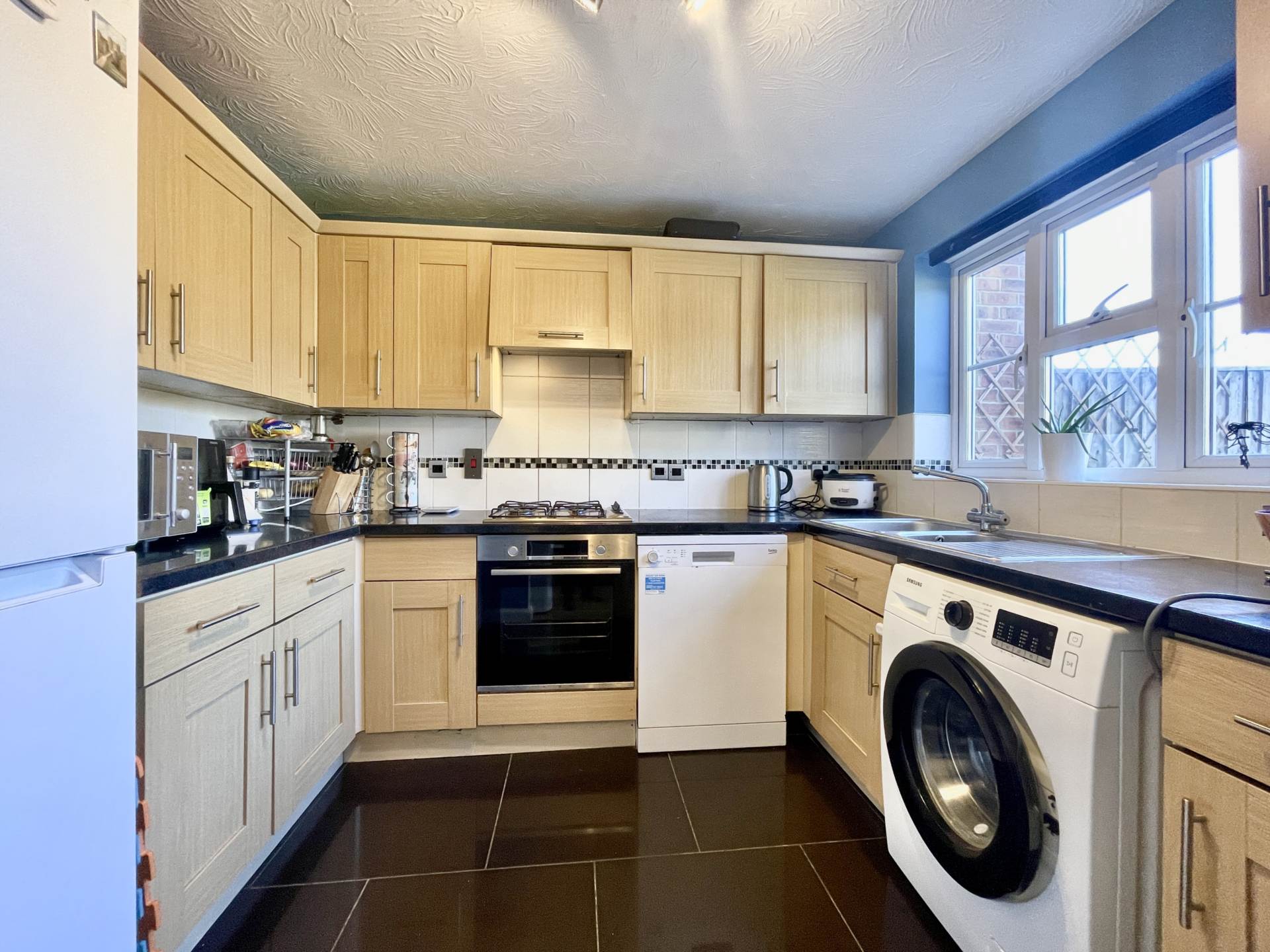 Additional Property Image 3 bedroom Semi Detached for sale in Didcot 2