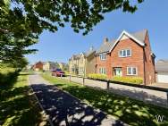 4 bedroom Detached for sale in Didcot