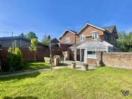 3 bedroom Semi Detached for sale in Reading