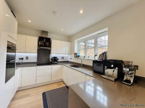 Additional Property Image 4 bedroom Detached for sale in Wallingford 2