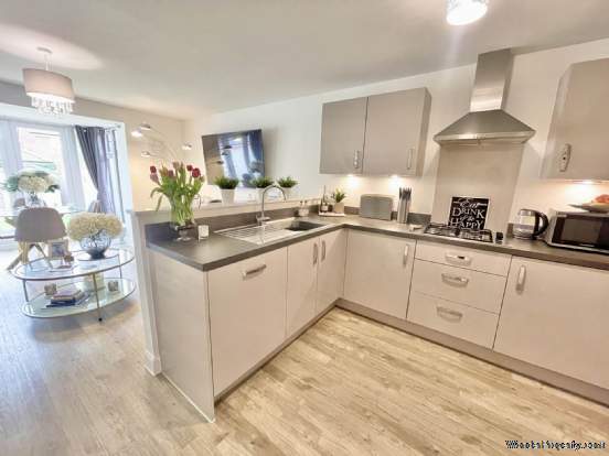 Additional Property Image 4 bedroom Town House for sale in Abingdon 2