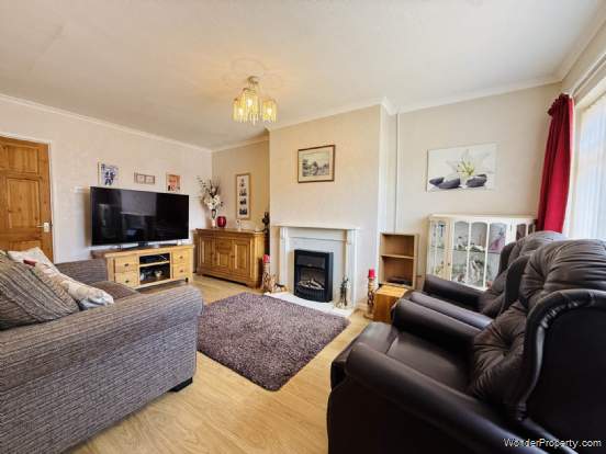 Additional Property Image 2 bedroom Bungalow for sale in Wallingford 4