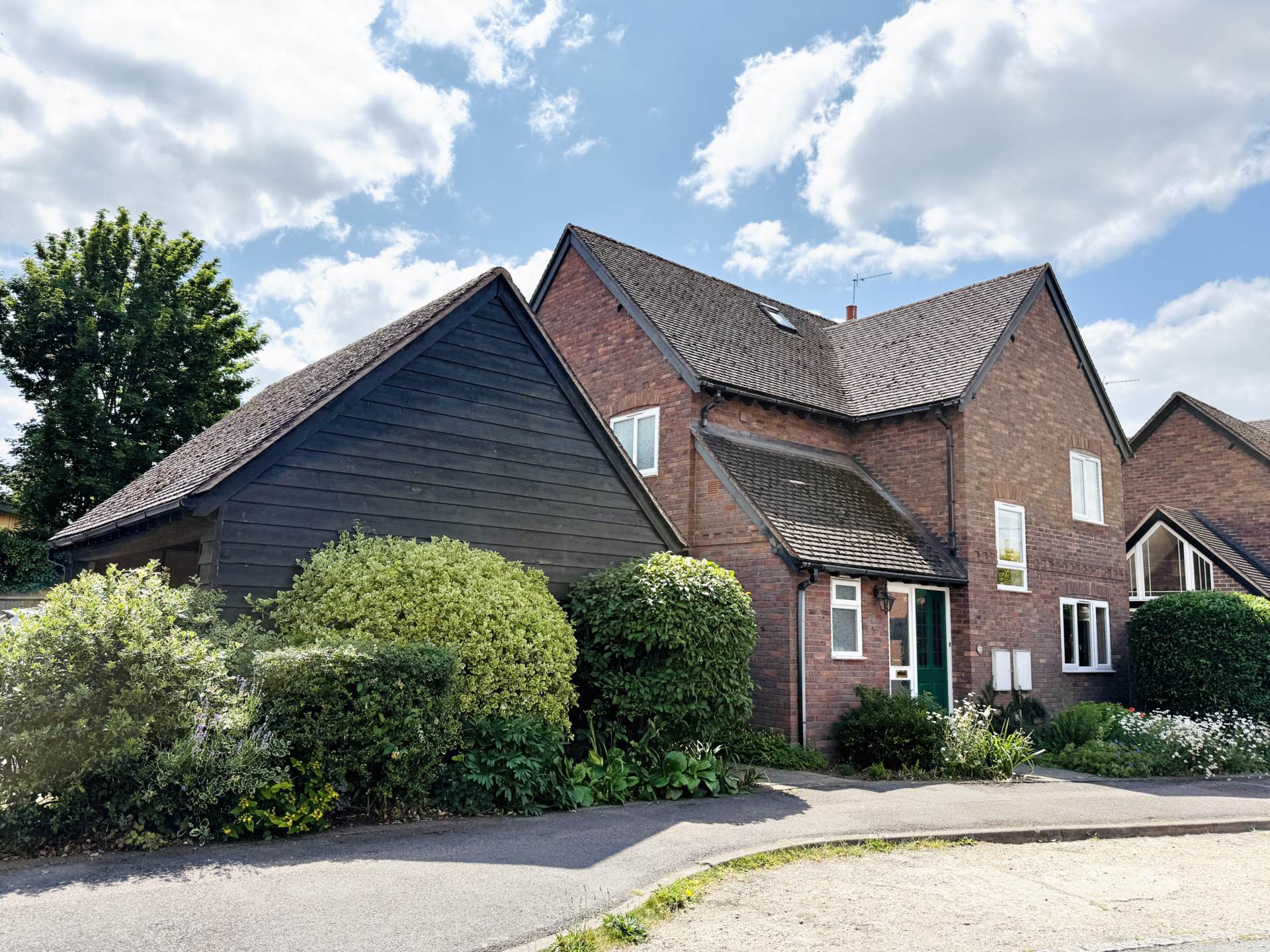 5 bedroom Detached for sale in Wallingford
