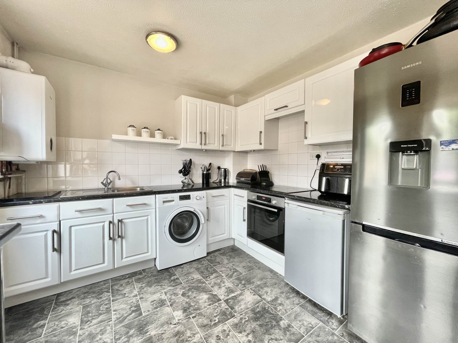 Additional Property Image 2 bedroom Semi Detached for sale in Wallingford 5