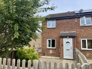 2 bedroom Semi Detached for sale in Wallingford