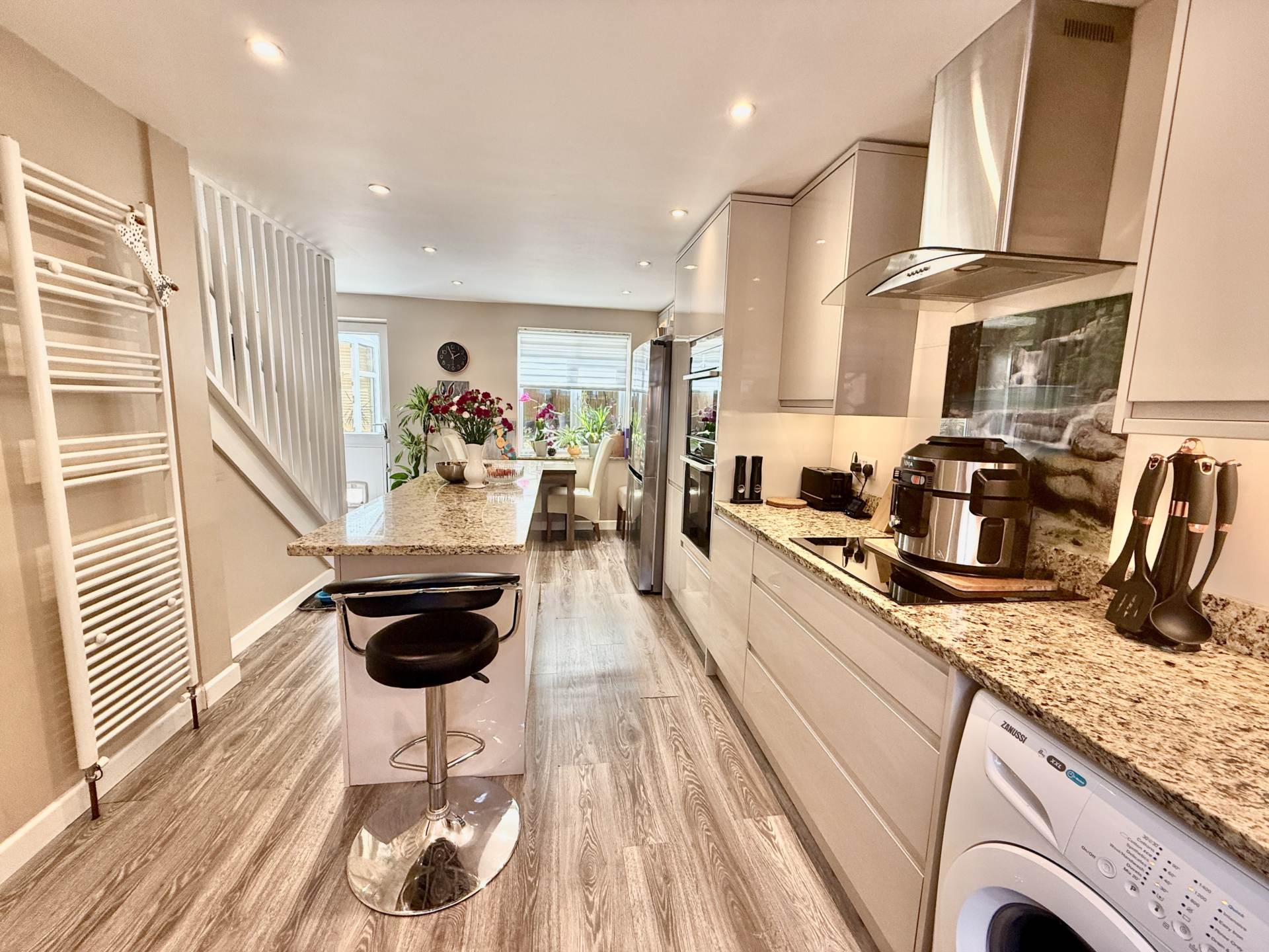 Additional Property Image 4 bedroom Detached for sale in Didcot 2
