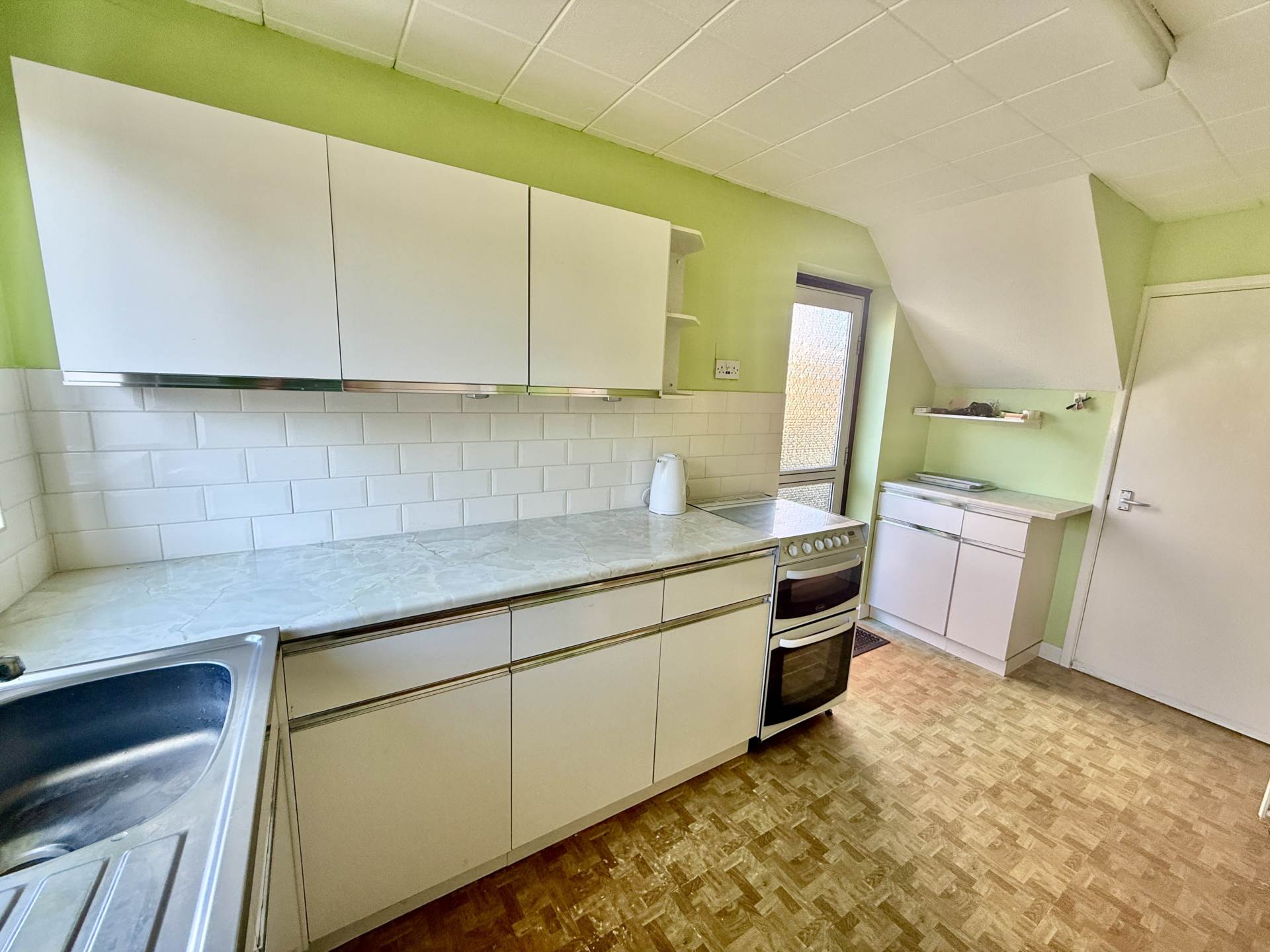 Additional Property Image 3 bedroom Semi Detached for sale in Didcot 2