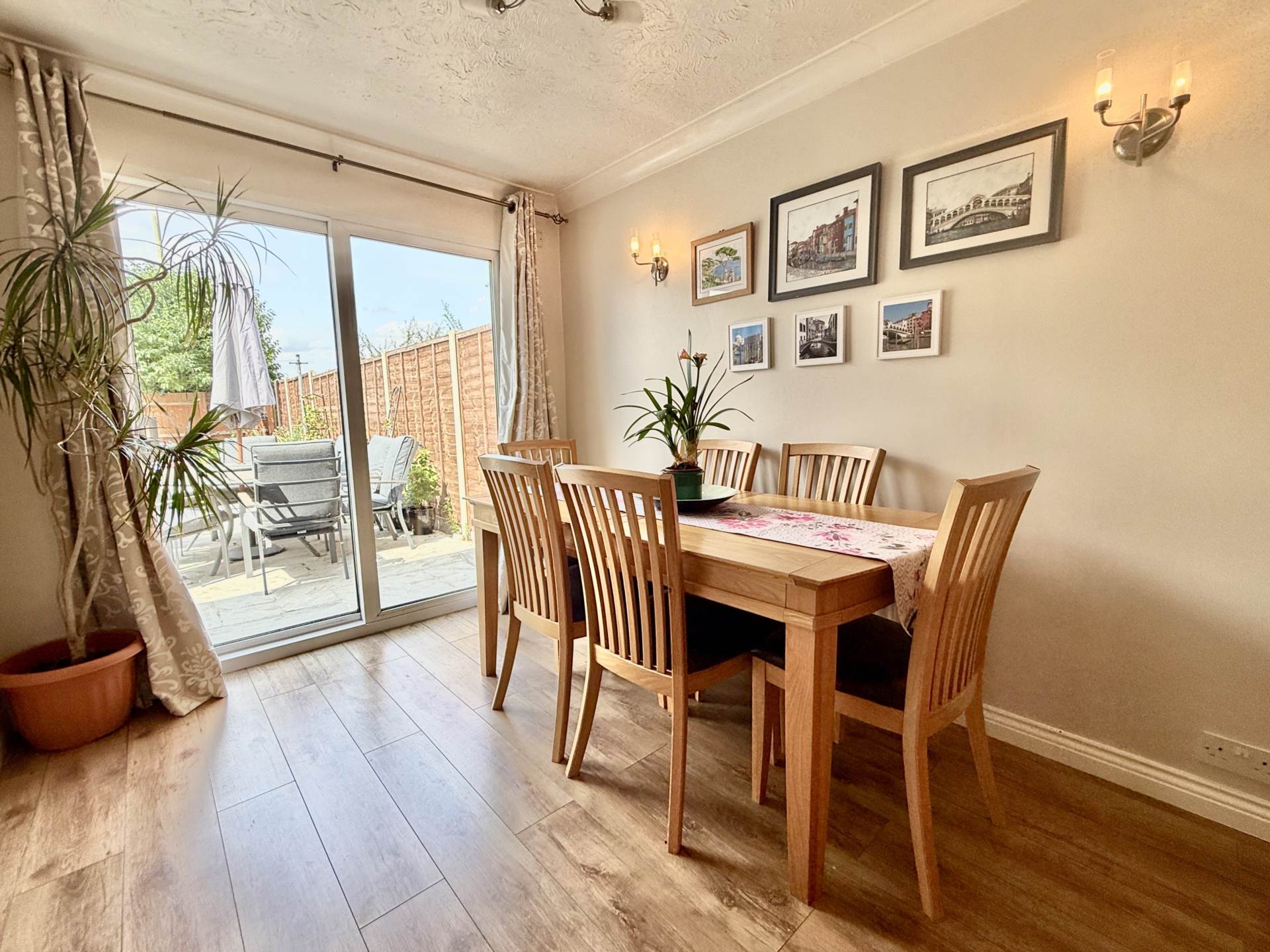 Additional Property Image 3 bedroom Link Detached House for sale in Didcot 4
