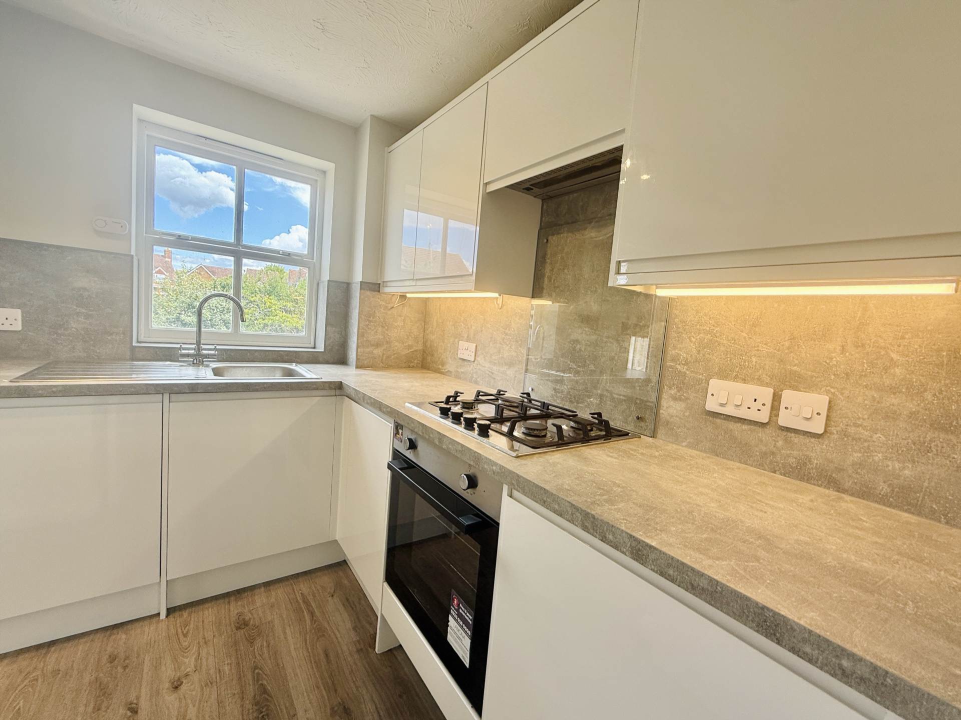 Additional Property Image 3 bedroom Semi Detached for sale in Didcot 3