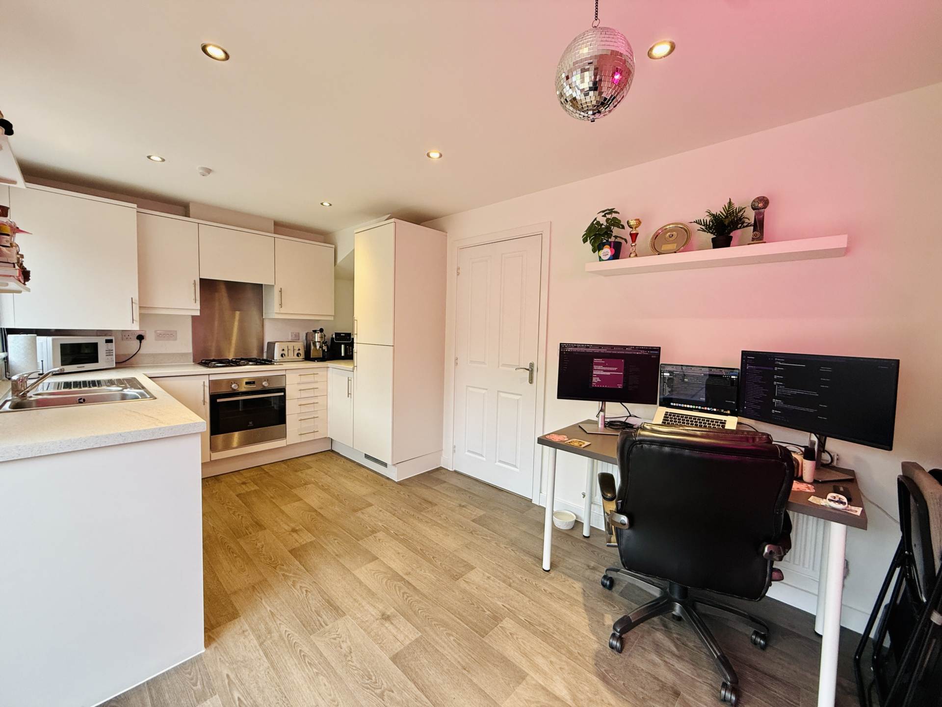 Additional Property Image 3 bedroom Terraced for sale in Thatcham 5