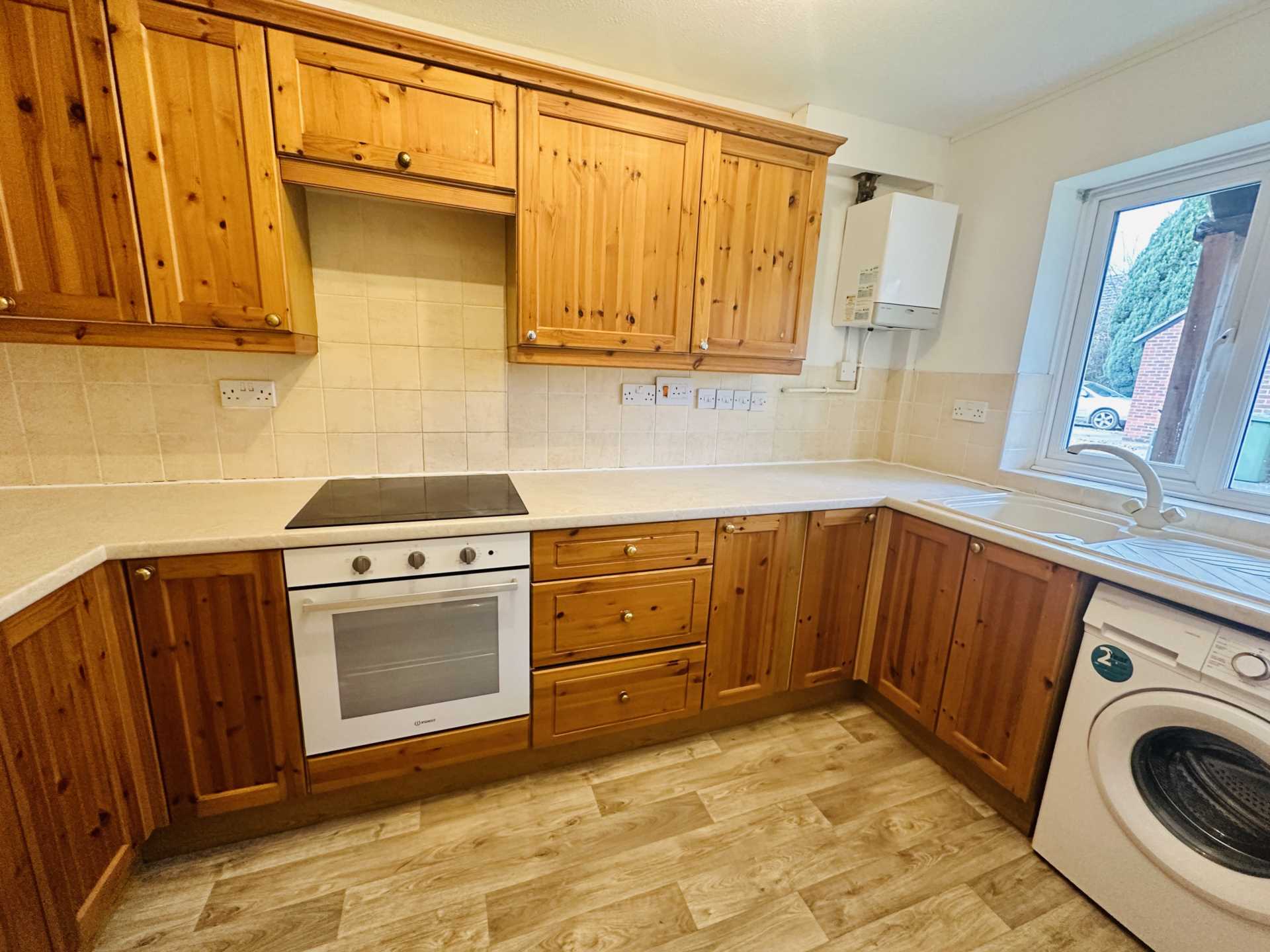Additional Property Image 3 bedroom Semi Detached for sale in Didcot 2