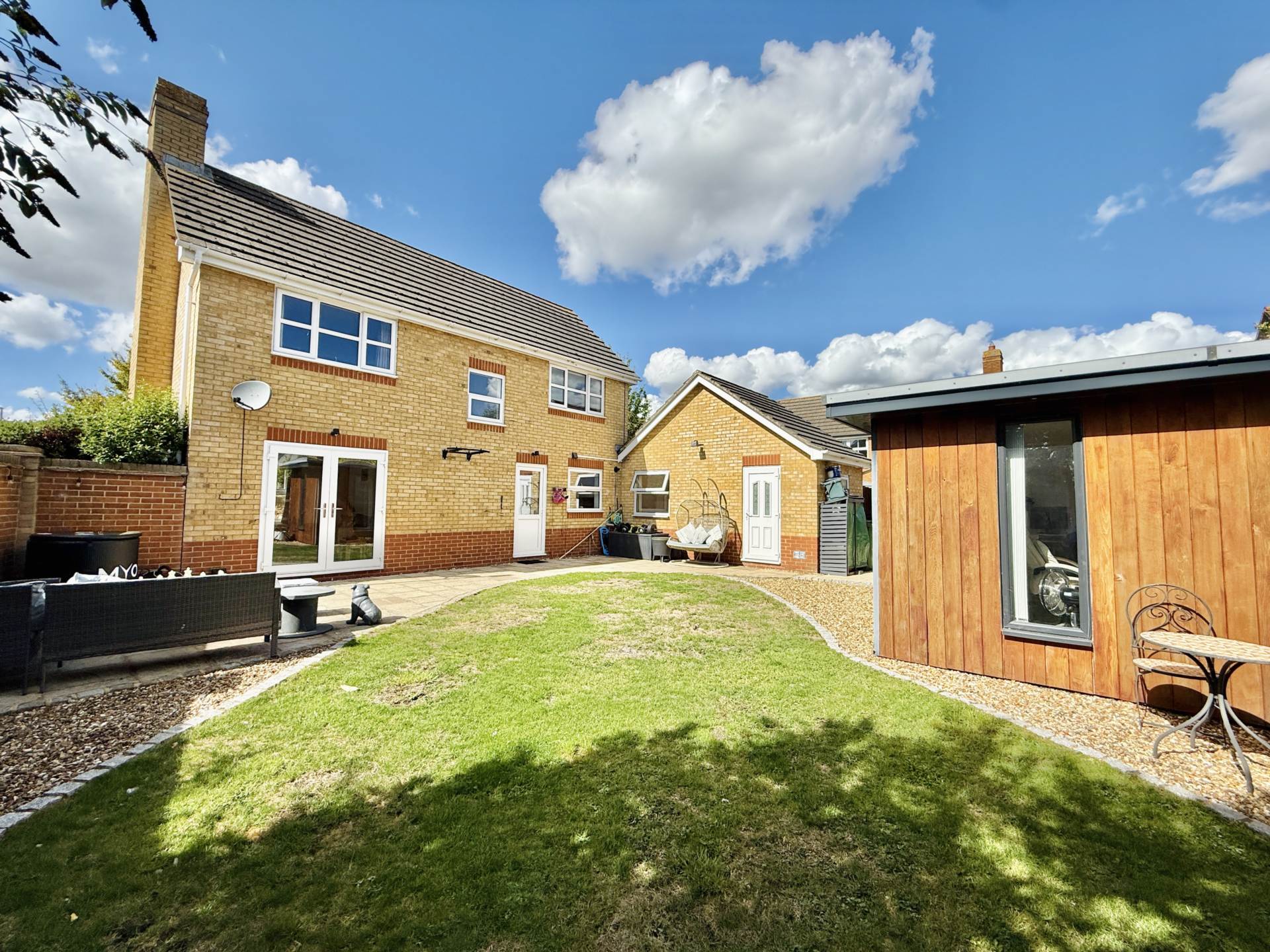 Additional Property Image 3 bedroom Detached for sale in Didcot 4