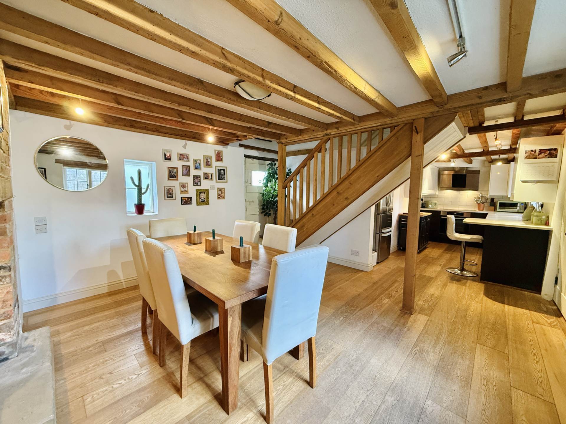 Additional Property Image 2 bedroom Cottage for sale in Didcot 4
