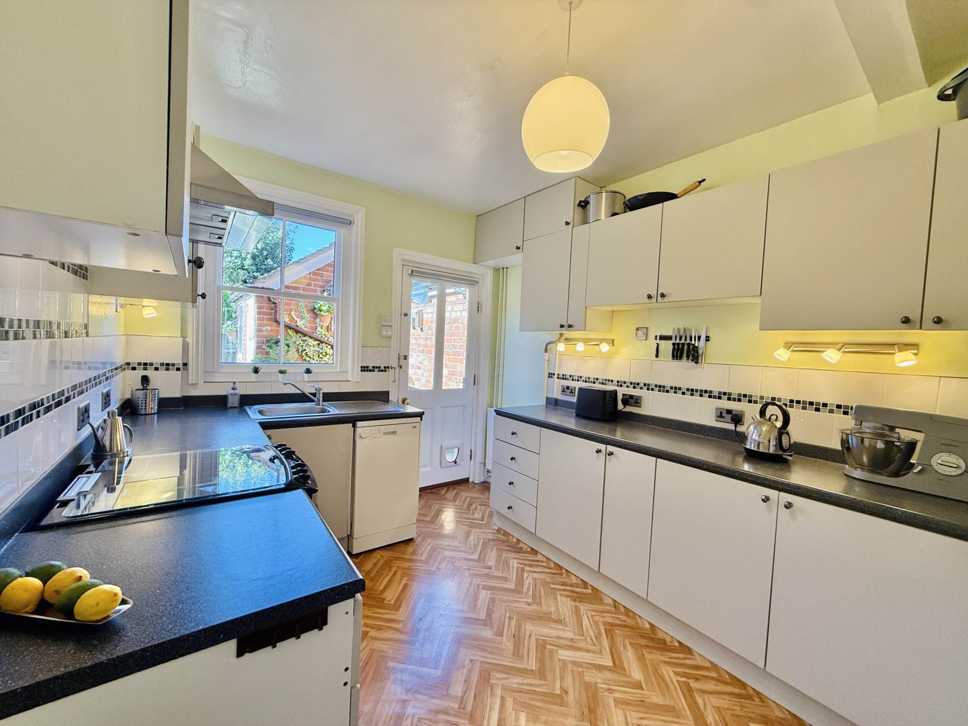 Additional Property Image 4 bedroom Detached for sale in Wallingford 2