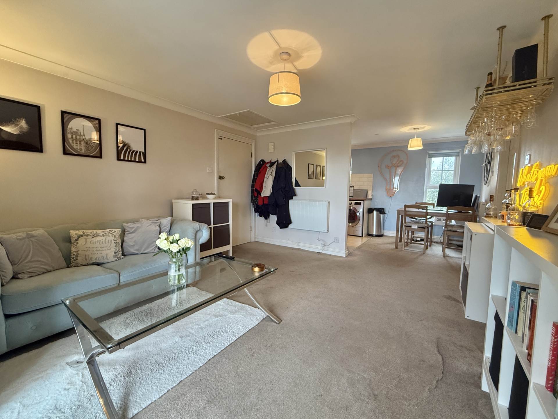 Additional Property Image 1 bedroom Apartment for sale in Wallingford 7