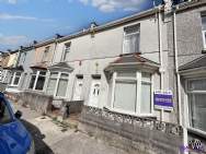 2 bedroom Terraced for sale in Plymouth