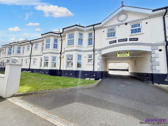 2 bedroom Apartment for sale in Saltash
