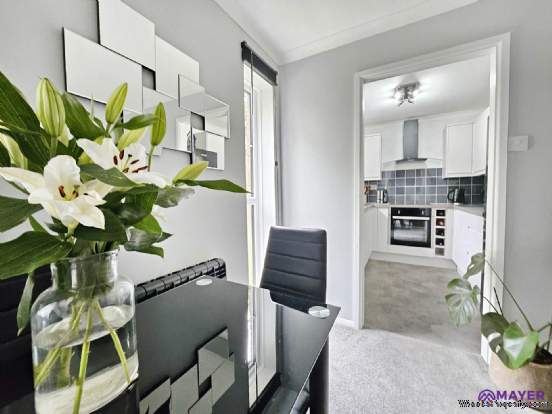 Additional Property Image 2 bedroom Apartment for sale in Plymouth 3