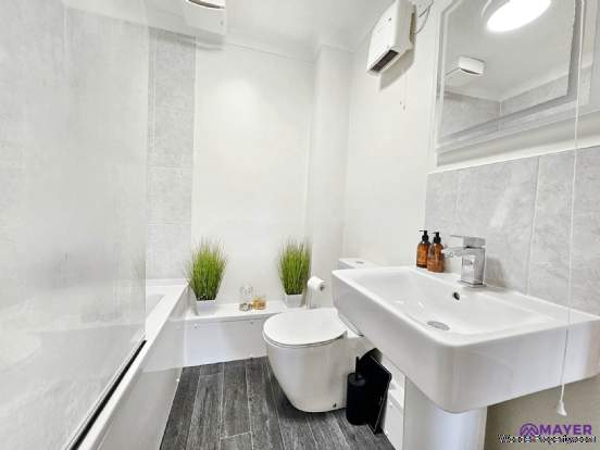 Additional Property Image 2 bedroom Apartment for sale in Plymouth 7