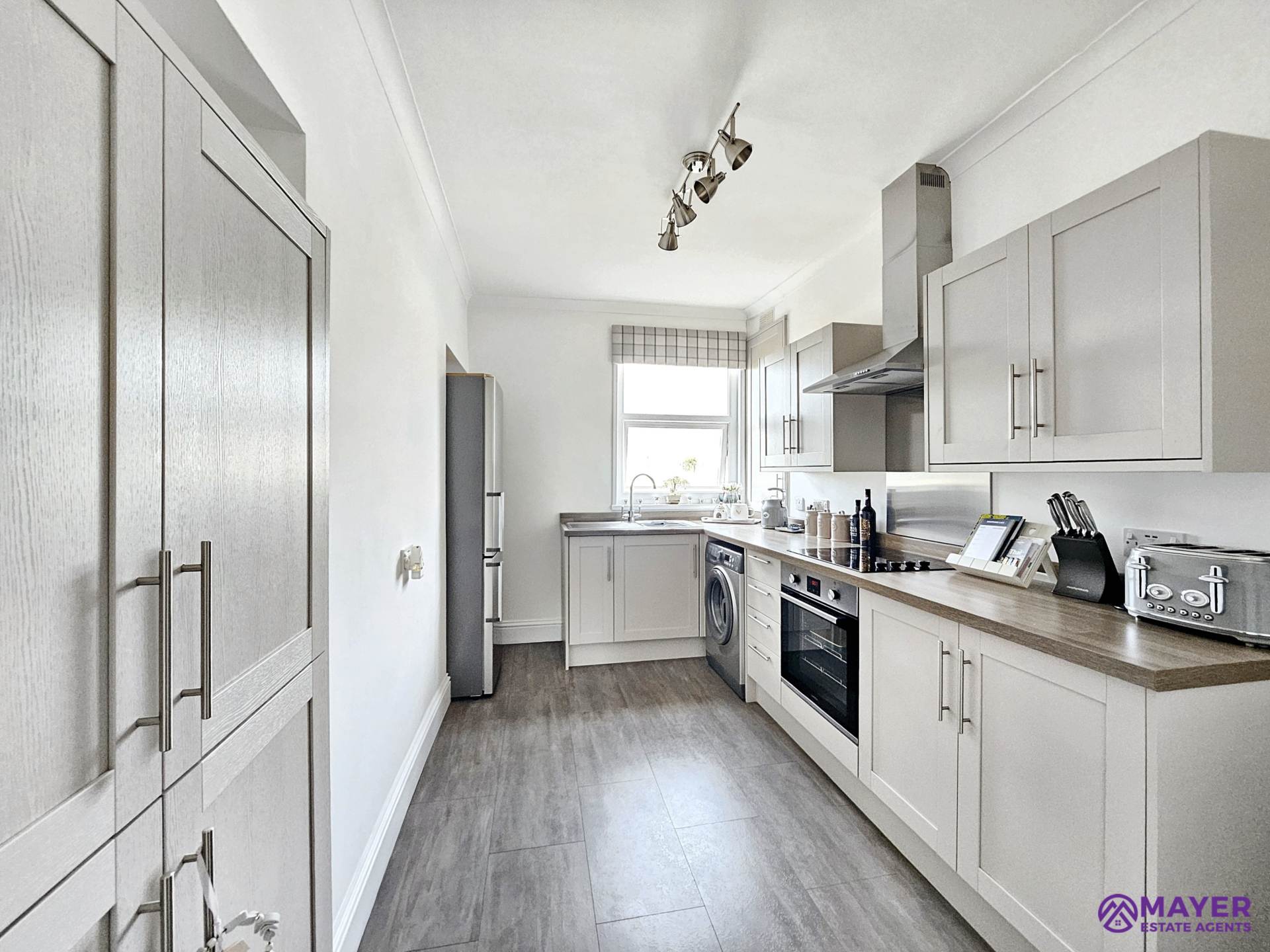 Additional Property Image 1 bedroom Flat for sale in Plymouth 3