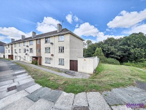 2 bedroom Flat for sale in Plymouth
