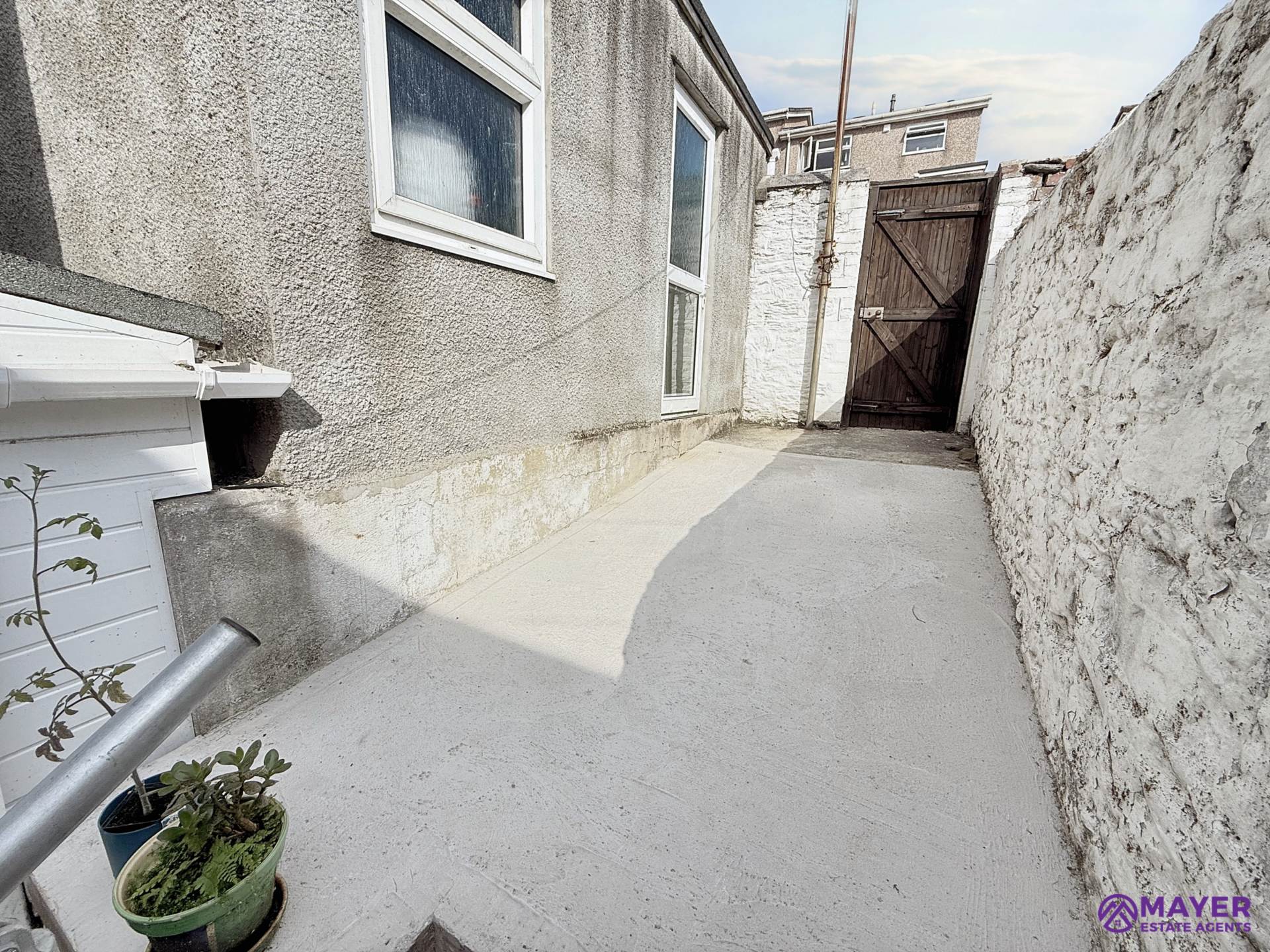 Additional Property Image 3 bedroom Terraced for sale in Plymouth 7