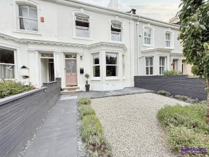 5 bedroom Terraced for sale in Plymouth