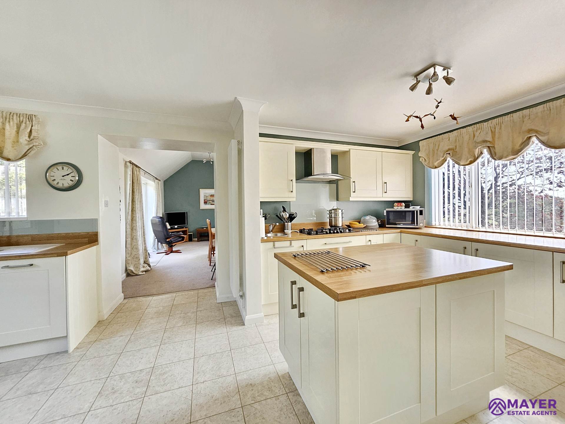 Additional Property Image 4 bedroom Detached for sale in Plymouth 5