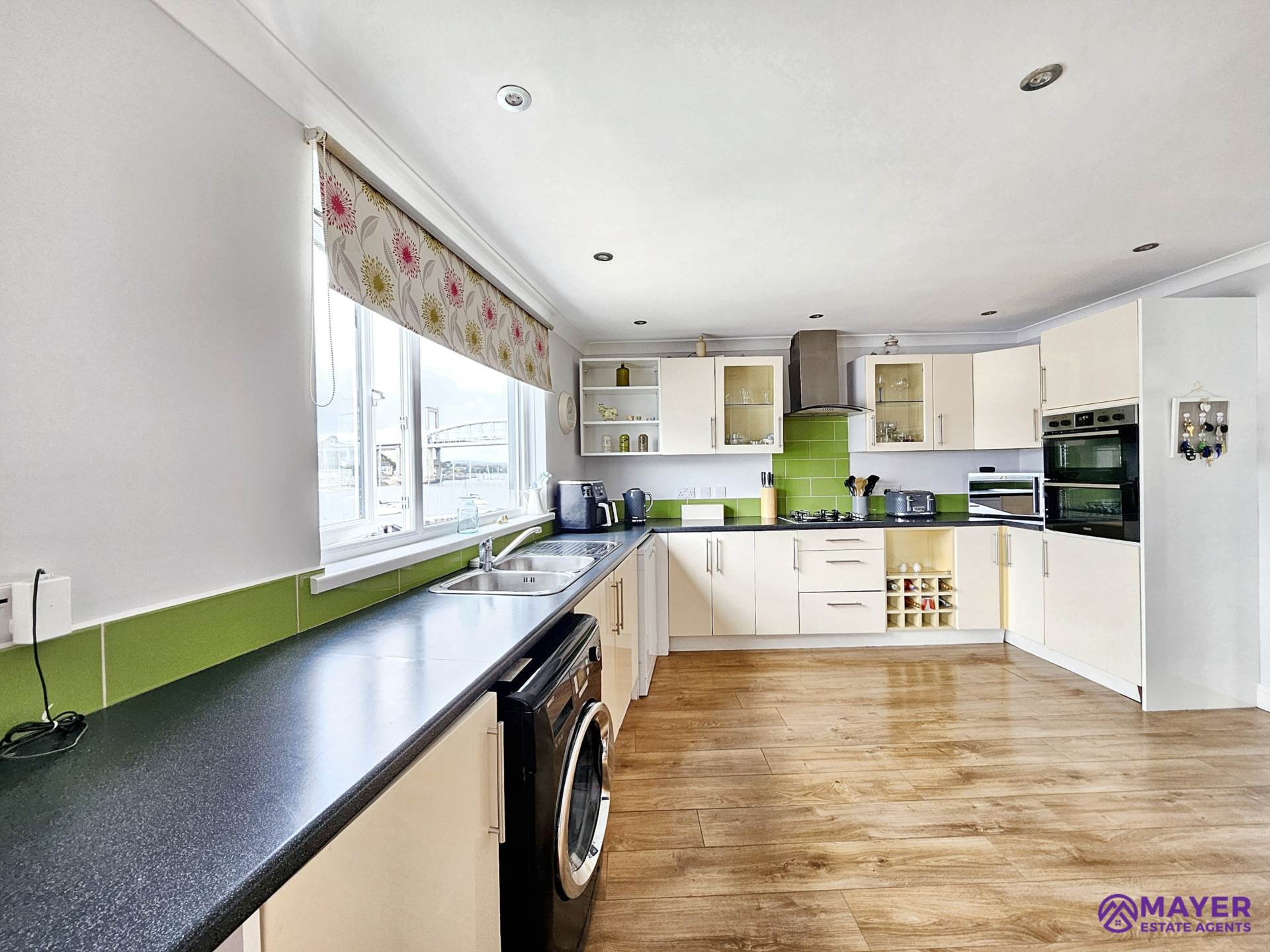 Additional Property Image 4 bedroom Detached for sale in Plymouth 5