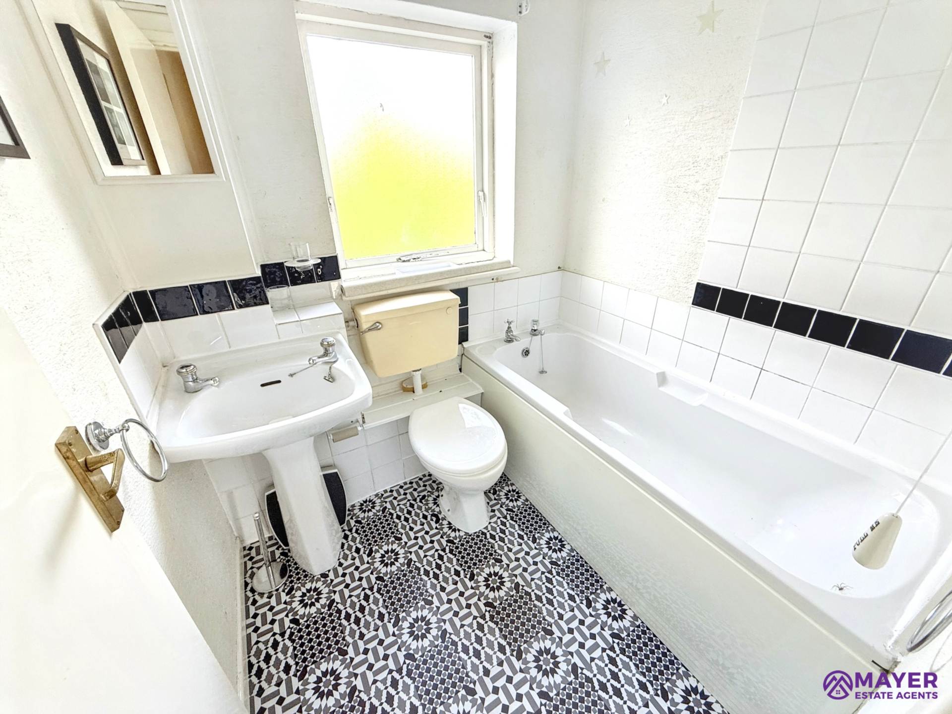 Additional Property Image 2 bedroom Terraced for sale in Plymouth 9