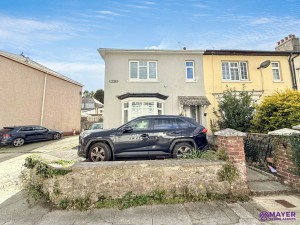 3 bedroom End of Terrace for sale in Plymouth