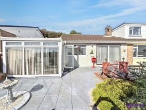 2 bedroom Semi Detached Bungalow for sale in Plymouth